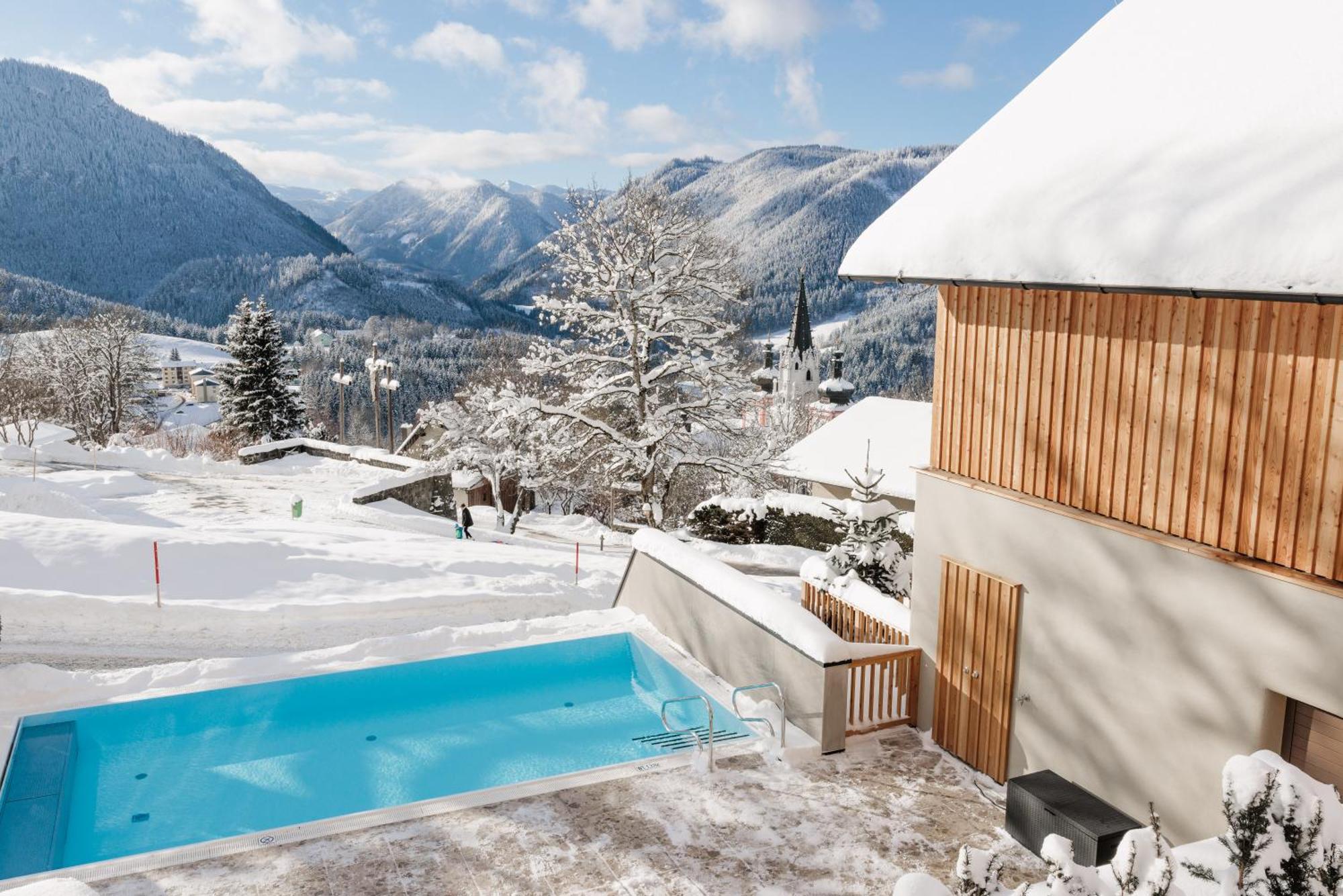 Hideaway Hotel Montestyria Chalets & Suiten Mariazell Exterior foto