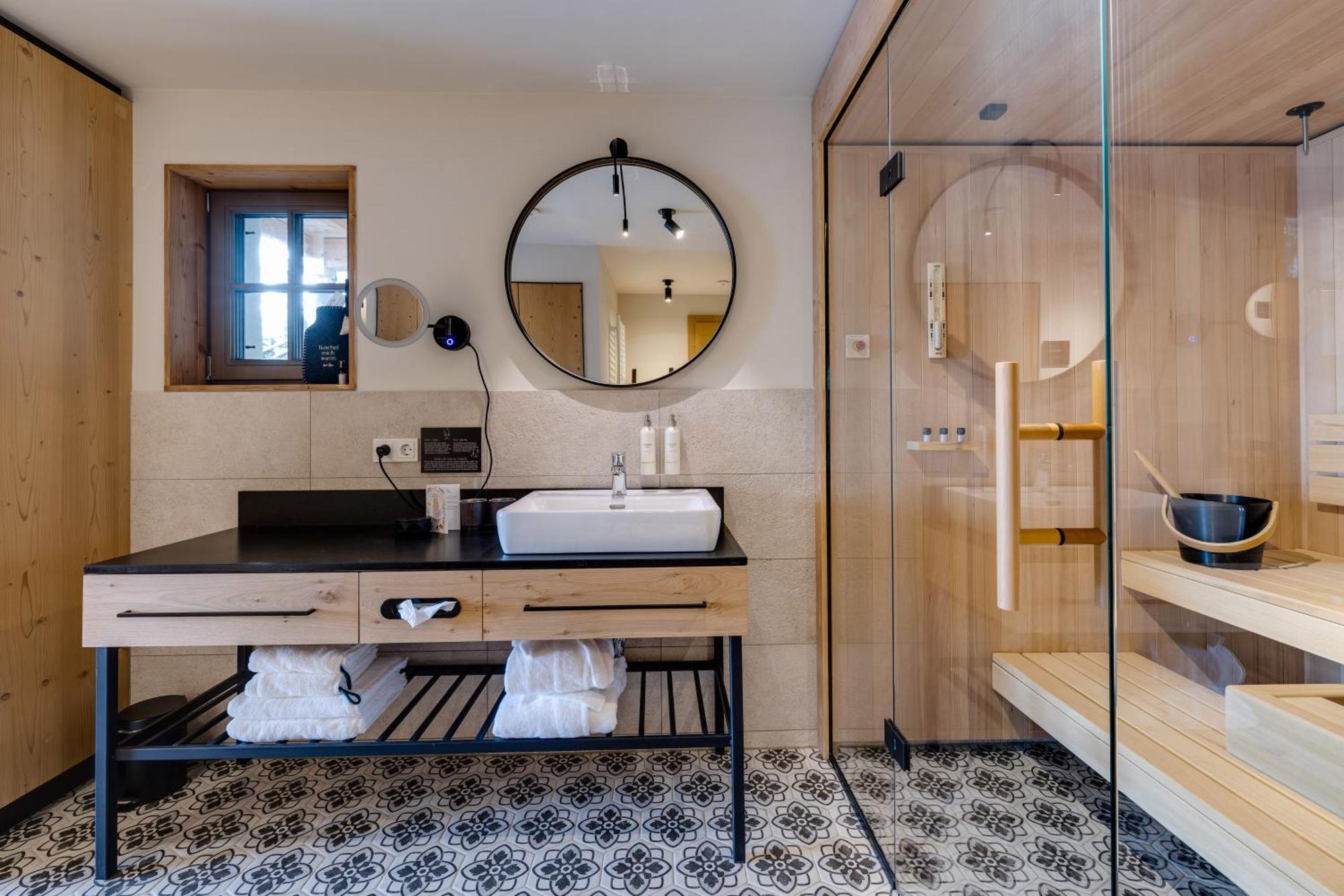 Hideaway Hotel Montestyria Chalets & Suiten Mariazell Exterior foto